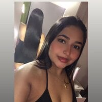 Avatar picture of camila_leine profile