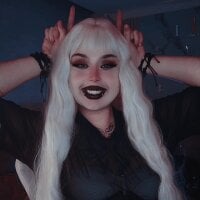 Avatar picture of Madamexravenx profile