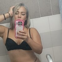 Avatar picture of Vitoria-Queen profile