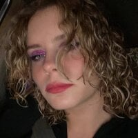 Avatar picture of OfeliaRose profile