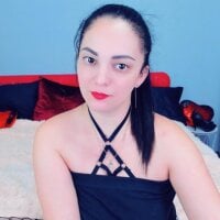 DarlingMilf avatar image in vrcamshot.com