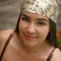 Belliinda_21 avatar image in vrcamshot.com