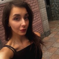 Avatar picture of FoxyMoons profile