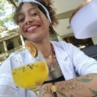 Avatar picture of daiana_curly profile