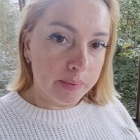 Avatar picture of Mia_Bloomie profile