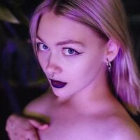 Avatar picture of _Rude_Girl_ profile