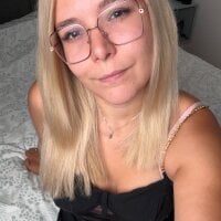 Avatar picture of EmyLana profile