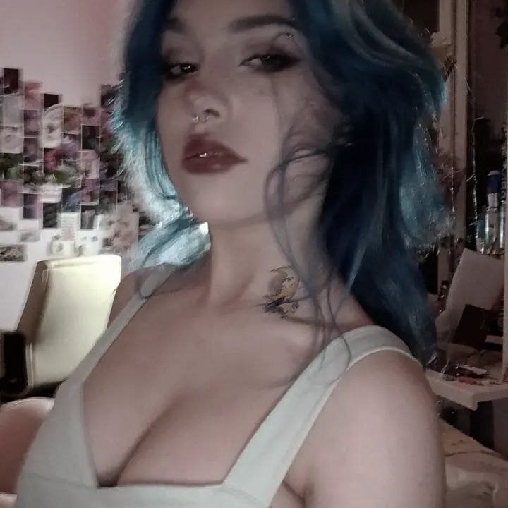 Beautiful Sweetheart_Sasha camgirl in vrcamshot.com