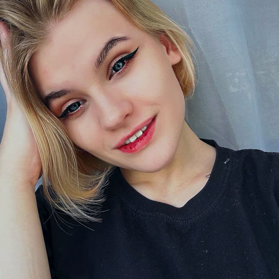 Beautiful _JessicaOConnor camgirl in vrcamshot.com