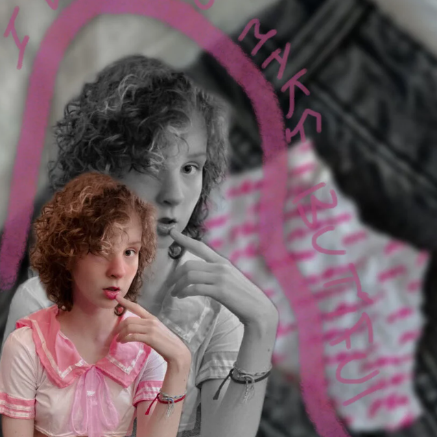 Beautiful -FlirtyKitty camgirl in vrcamshot.com