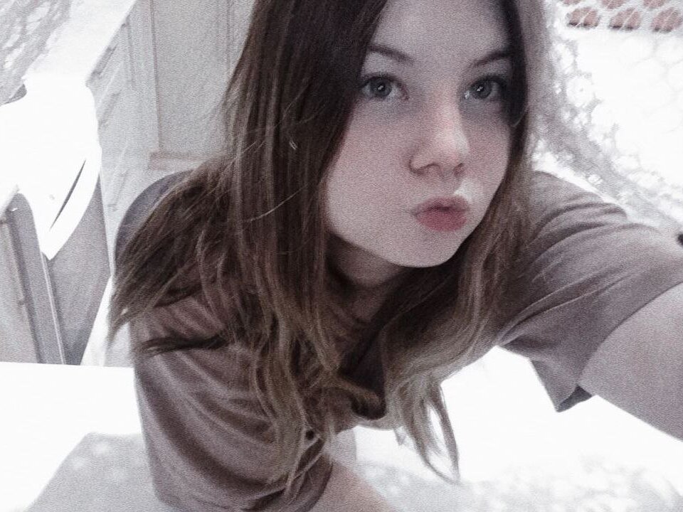 Beautiful -Lissa camgirl in vrcamshot.com