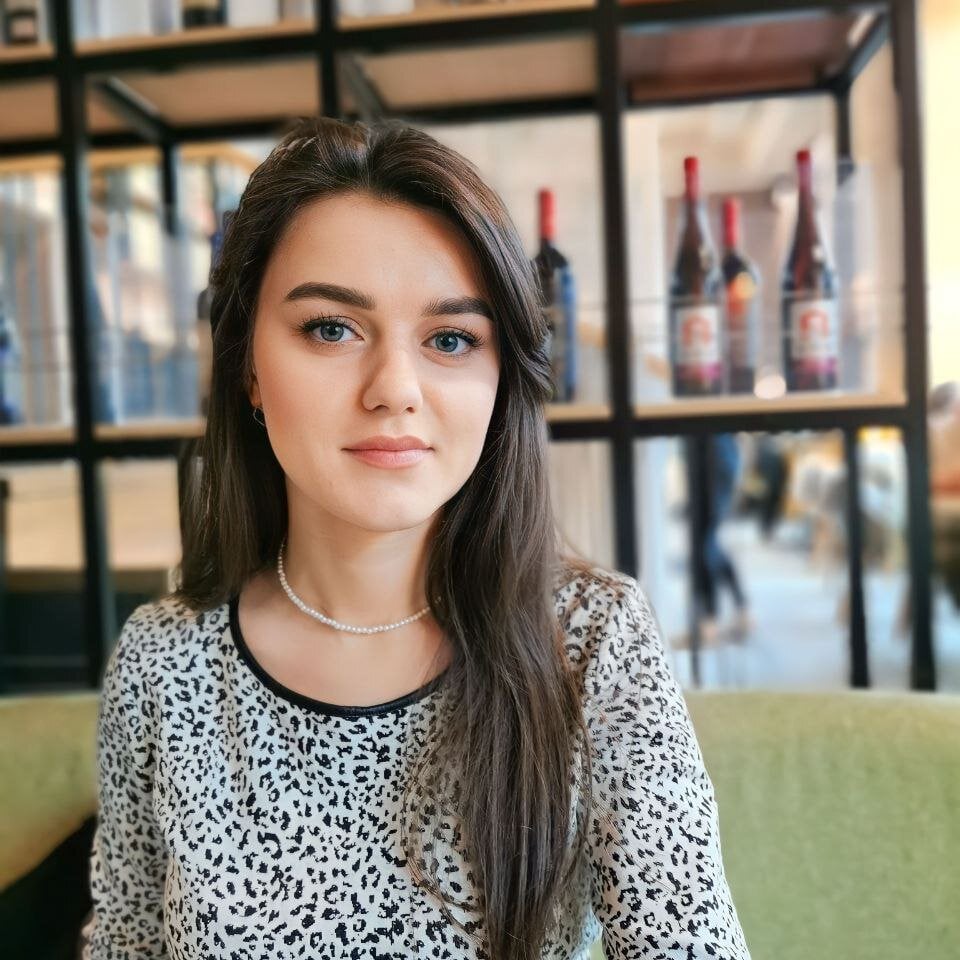 Beautiful moodberry camgirl in vrcamshot.com