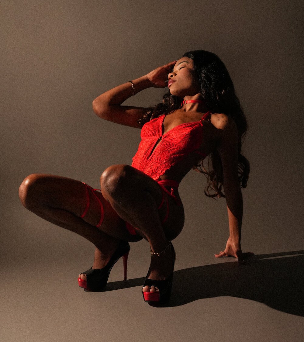 Beautiful ciara_blake camgirl in vrcamshot.com