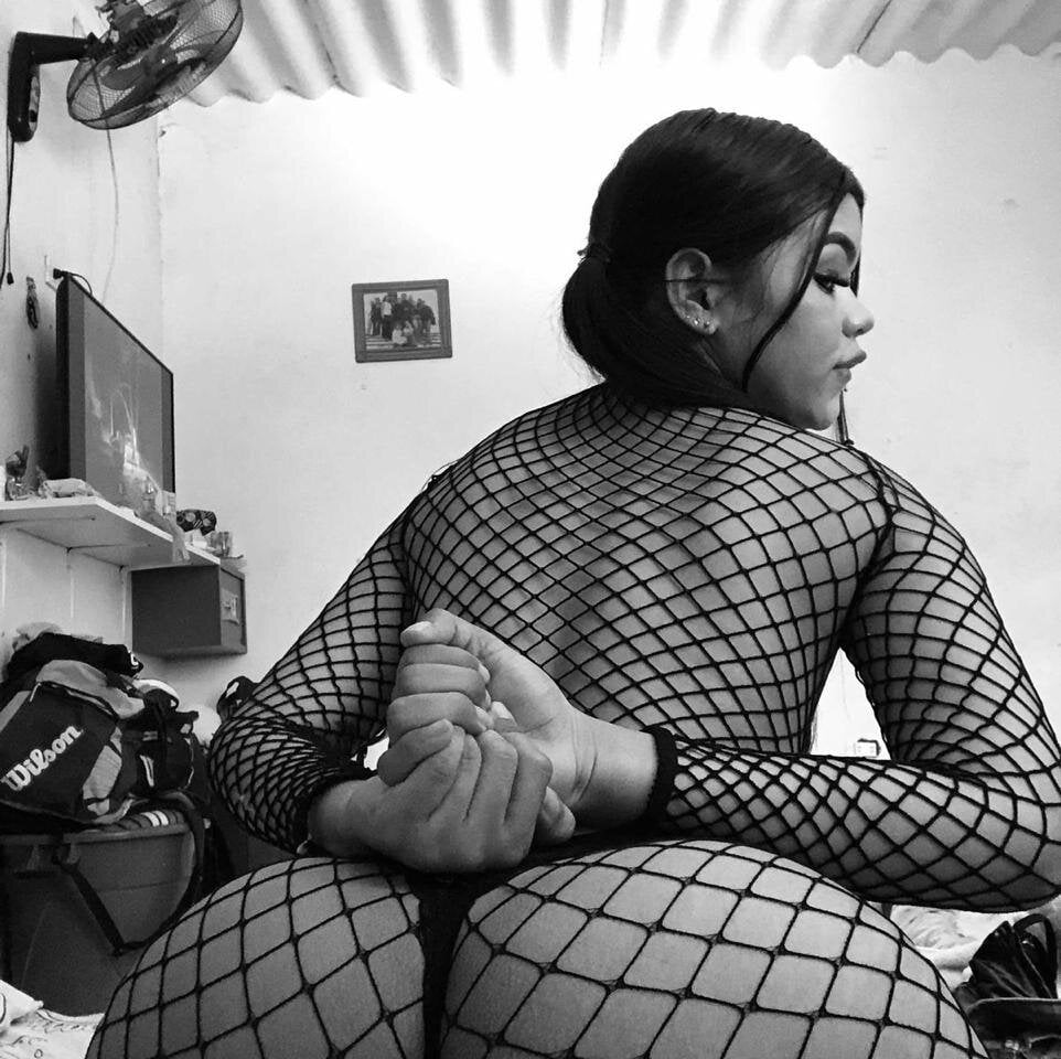 Beautiful _Catalina_Santana_ camgirl in vrcamshot.com