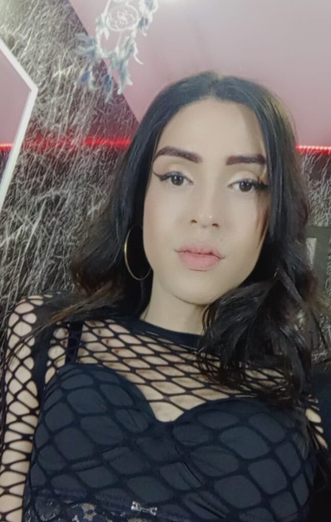 Beautiful Gothic_Misstres camgirl in vrcamshot.com