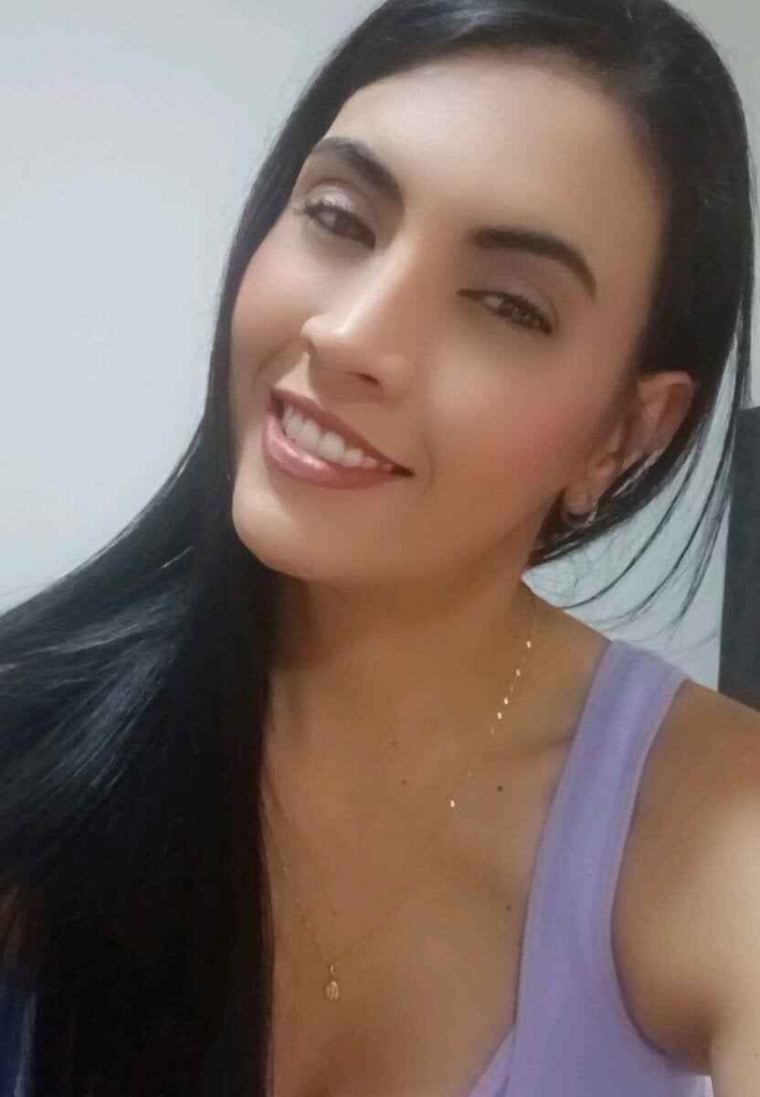 Beautiful evavolkova camgirl in vrcamshot.com