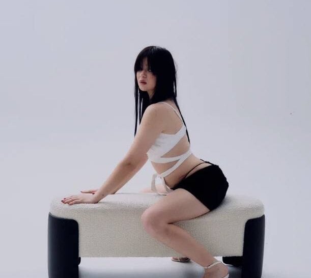 Beautiful Kathleen_Moore camgirl in vrcamshot.com