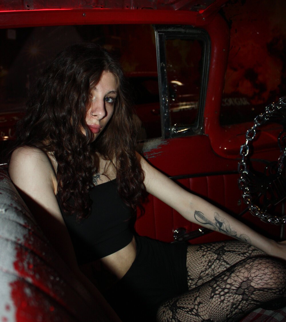 Beautiful DarkSakura_ camgirl in vrcamshot.com