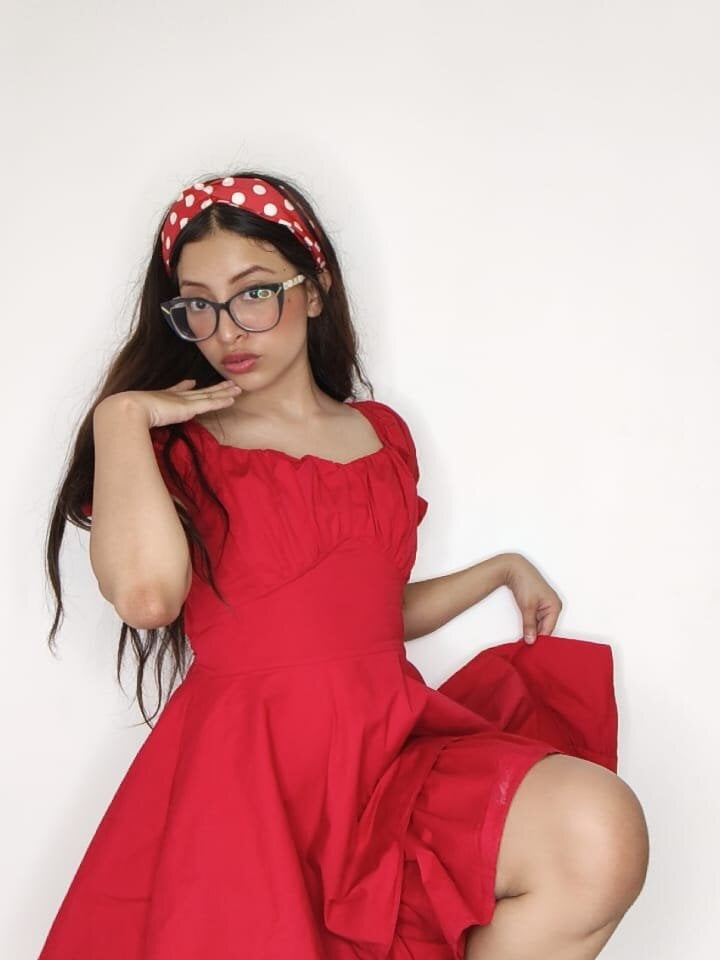 Beautiful emma_koster camgirl in vrcamshot.com