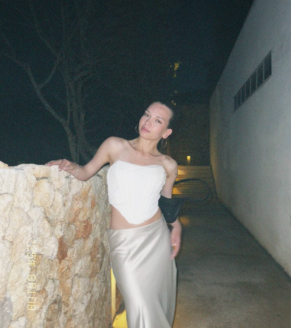 Beautiful Sandy_Steel camgirl in vrcamshot.com