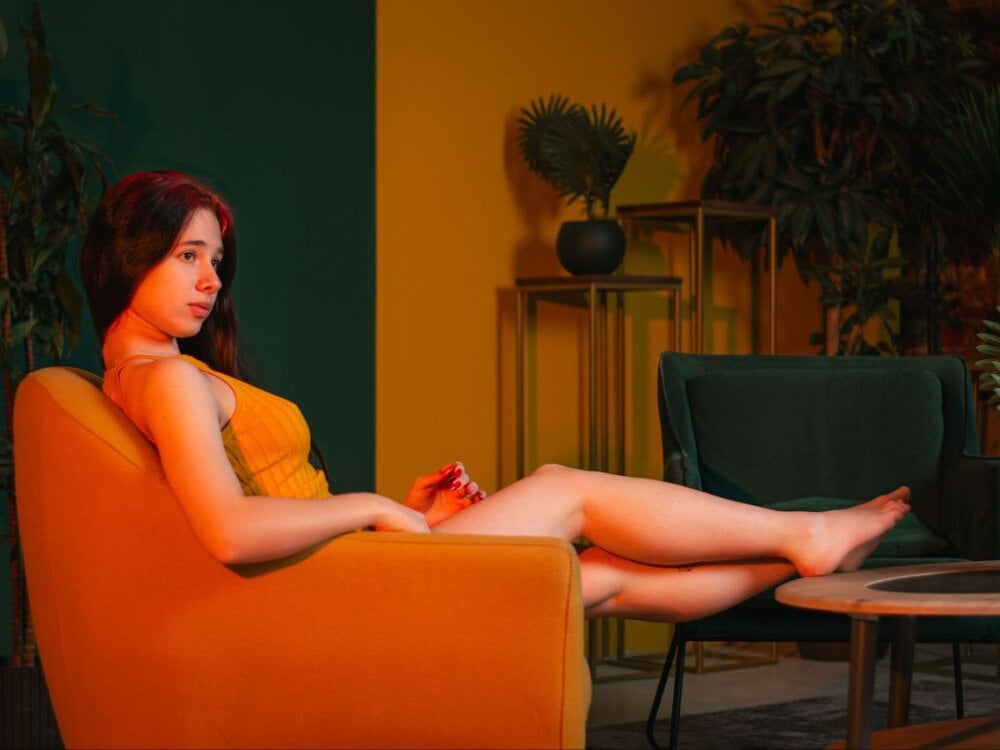 Beautiful JillHanson camgirl in vrcamshot.com