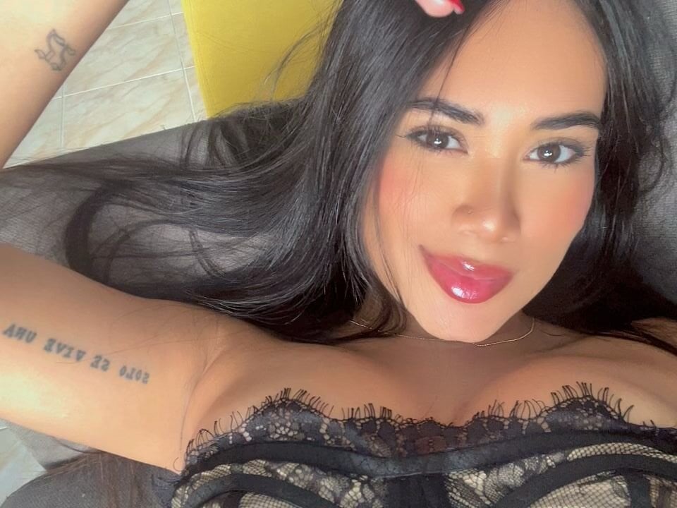 Beautiful giorginaprada camgirl in vrcamshot.com