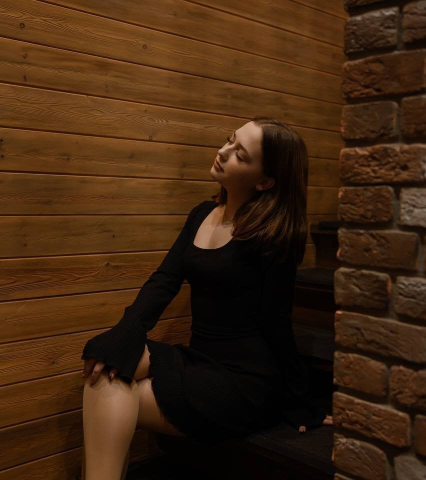 Beautiful _AleXSandra_ camgirl in vrcamshot.com