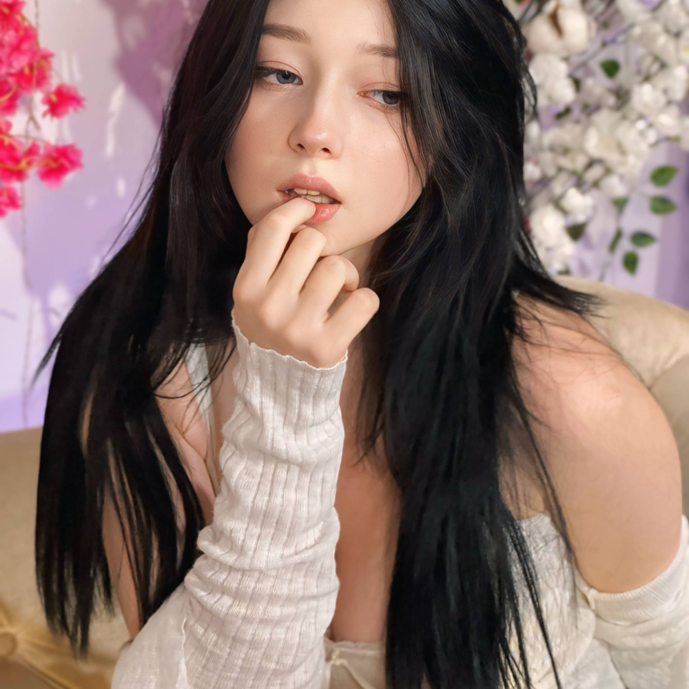 Beautiful Hanako_Rey camgirl in vrcamshot.com