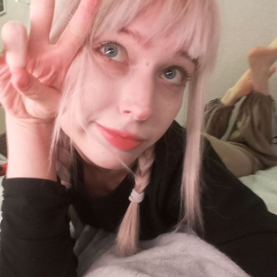 Beautiful -NoraBless camgirl in vrcamshot.com