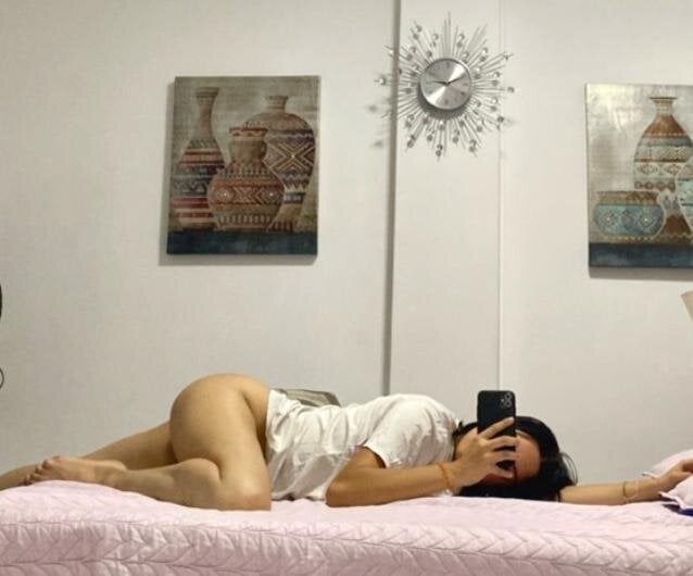 Beautiful lesly_cutee camgirl in vrcamshot.com