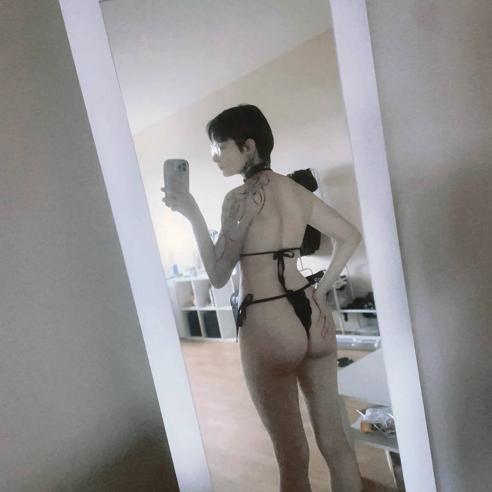 Beautiful Hana_ri camgirl in vrcamshot.com
