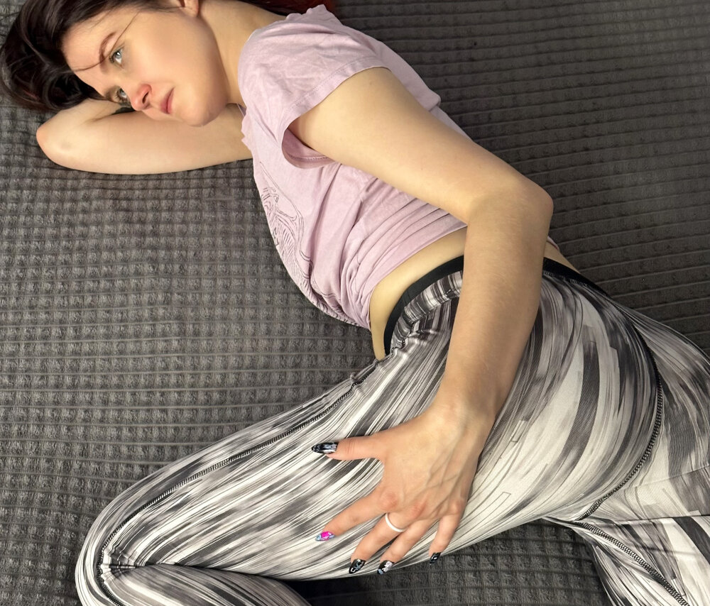 Beautiful Jasmin____ camgirl in vrcamshot.com