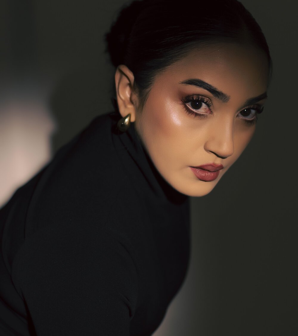 Beautiful LIAH_IZUMI camgirl in vrcamshot.com