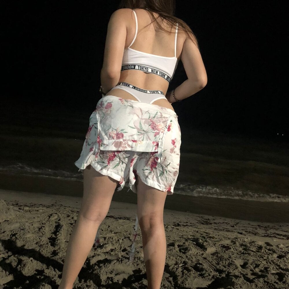 Beautiful jessicakurth camgirl in vrcamshot.com