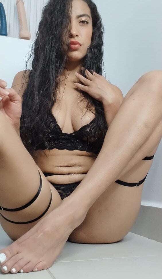 Beautiful violet_roux camgirl in vrcamshot.com