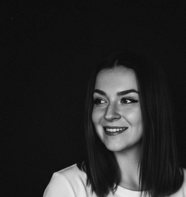 Beautiful AliceOfWondersS camgirl in vrcamshot.com