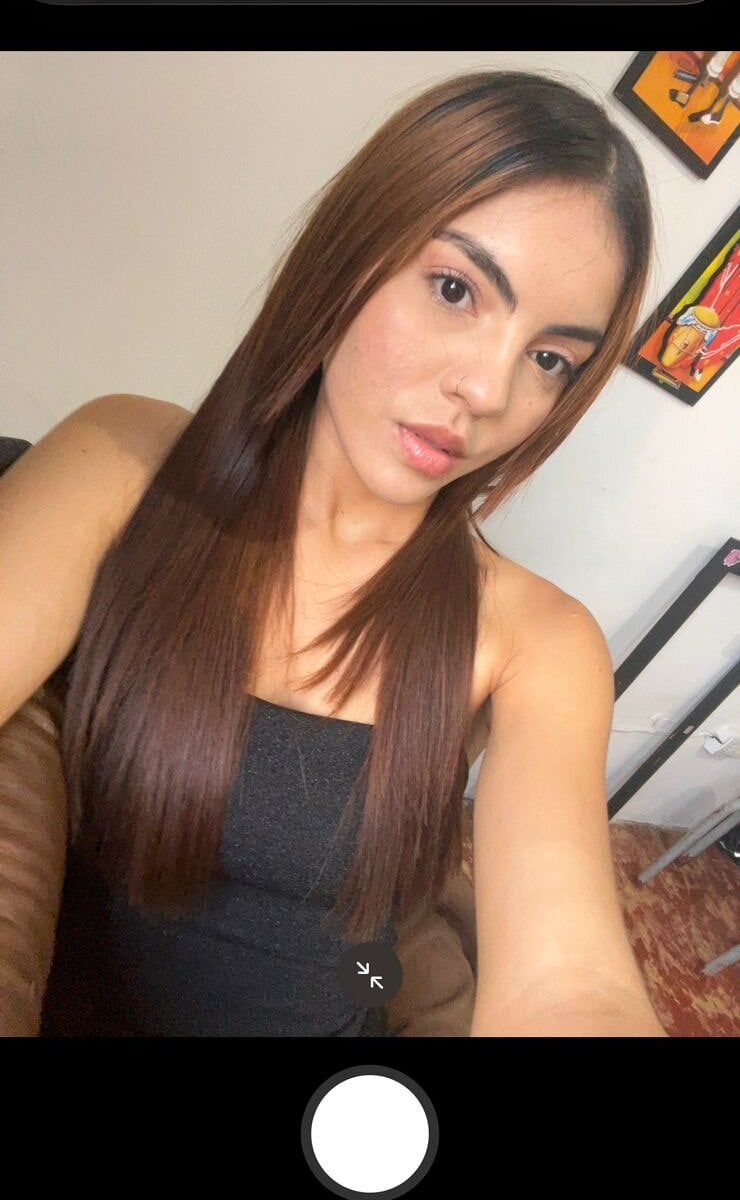 Beautiful beca_winn camgirl in vrcamshot.com