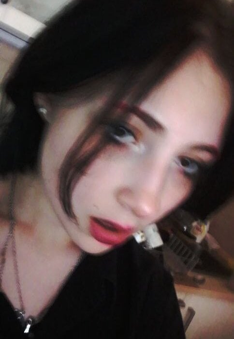 Beautiful _L_o_r_r_y_ camgirl in vrcamshot.com