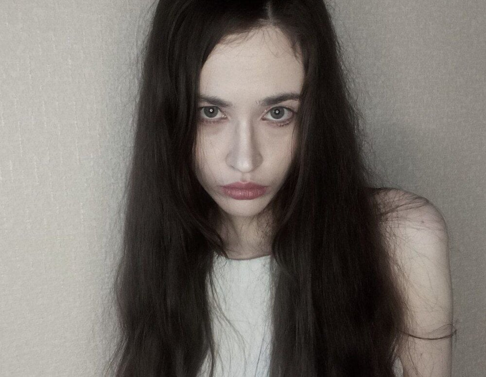 Beautiful 2gentle_dolls camgirl in vrcamshot.com