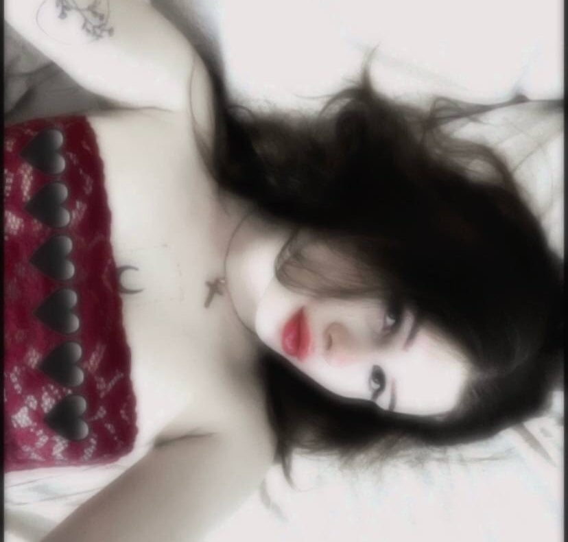 Beautiful Neyla_Charm camgirl in vrcamshot.com