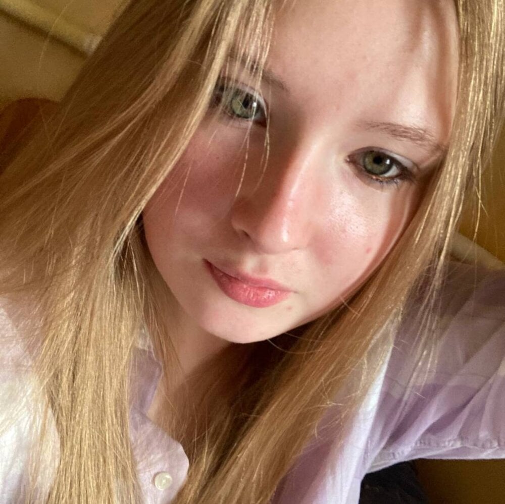 Beautiful Merelin_Befer camgirl in vrcamshot.com