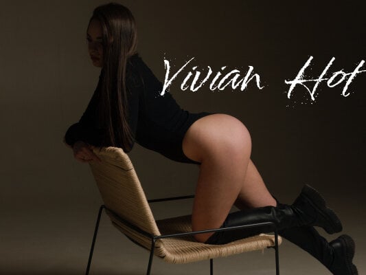 Beautiful VivianHott camgirl in vrcamshot.com